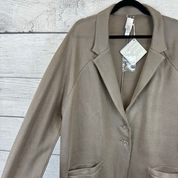 Wynne Layers Women's Plus Size Taupe Textured Mesh Blazer Jacket Size 3X - Picture 4 of 8